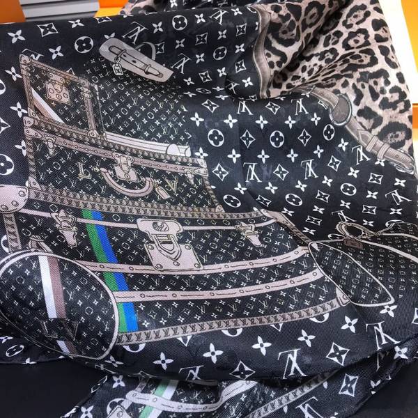 Louis Vuitton Scarf LVC00534